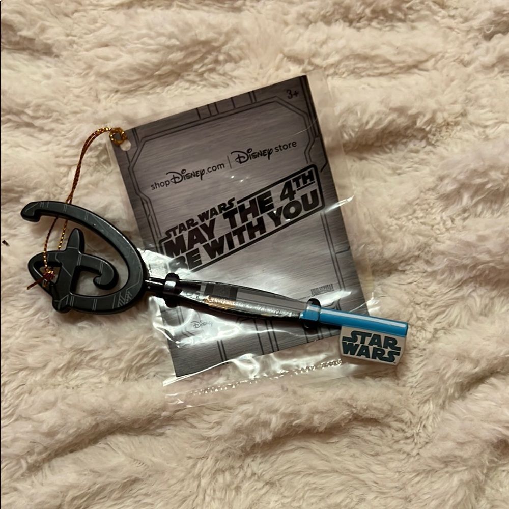 Star Wars May the 4th Collectible Key